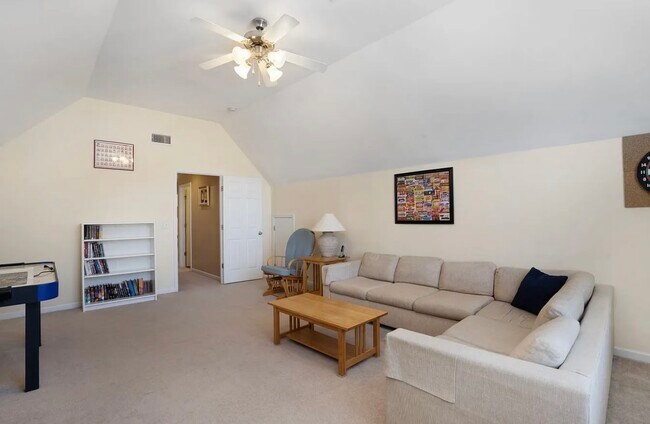 Building Photo - 4078 Locerbie Cir