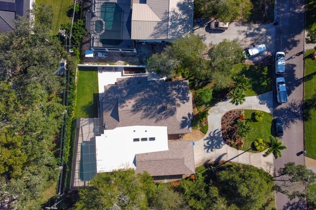 Building Photo - 1247 Monticello Blvd N