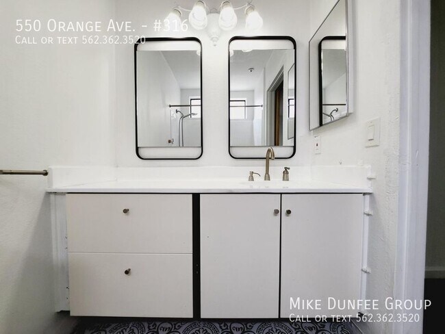 Building Photo - 550 Orange Ave