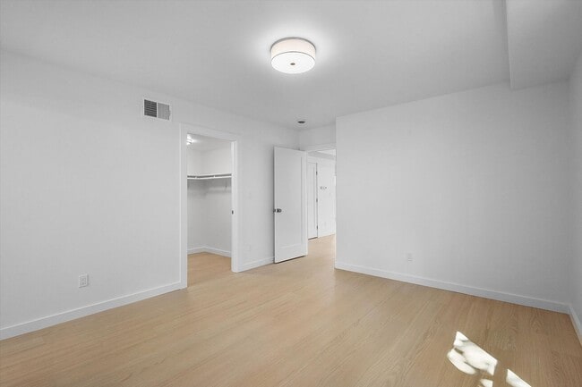 Building Photo - 1533 Lafayette St