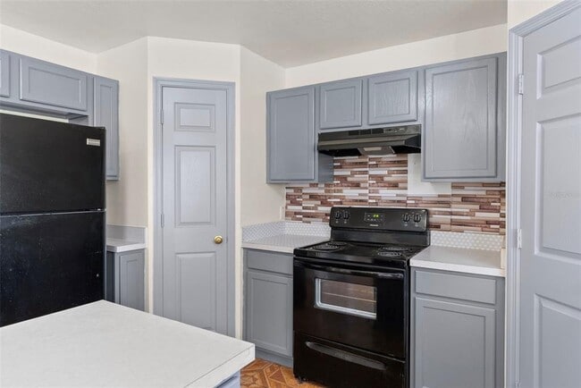 Building Photo - 125 Vista View Ave