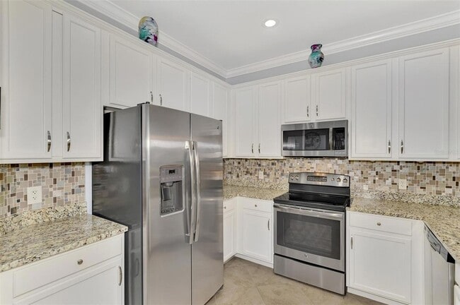 Building Photo - 20145 Lagente Cir