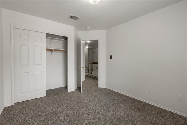 Building Photo - 909 Settlement Cove