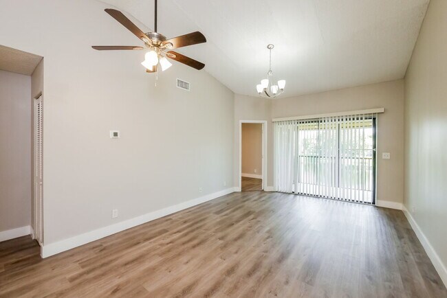 Building Photo - 2531 NW 56th Ave