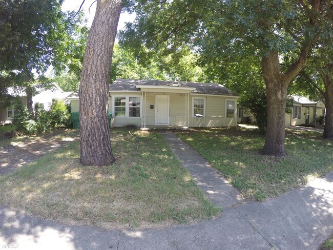 Primary Photo - 2 br, 1 bath Duplex - 1426 Panhandle St