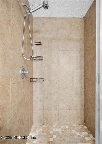 Building Photo - 612 Wishing Wy