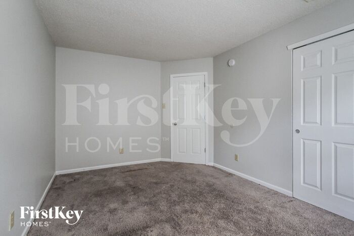 Building Photo - 9151 Amberleigh Dr