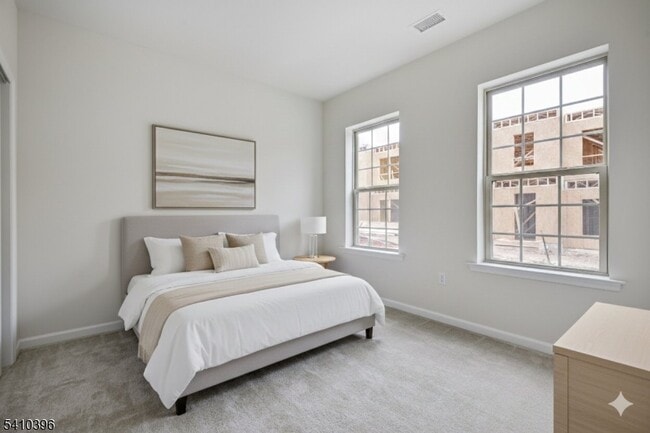 Building Photo - 28 Gala Ct