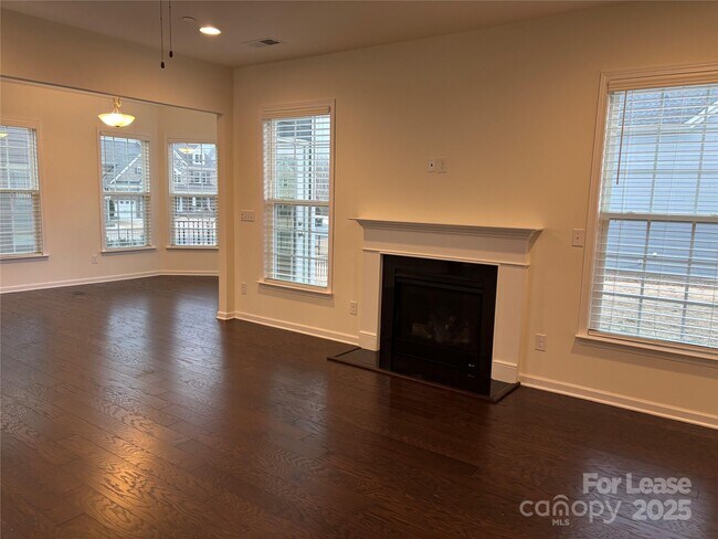 Building Photo - 9600 Finn Back Rd NW