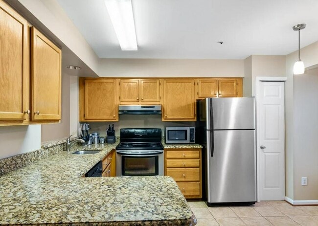 Building Photo - 804 Pleasant Hill Ln