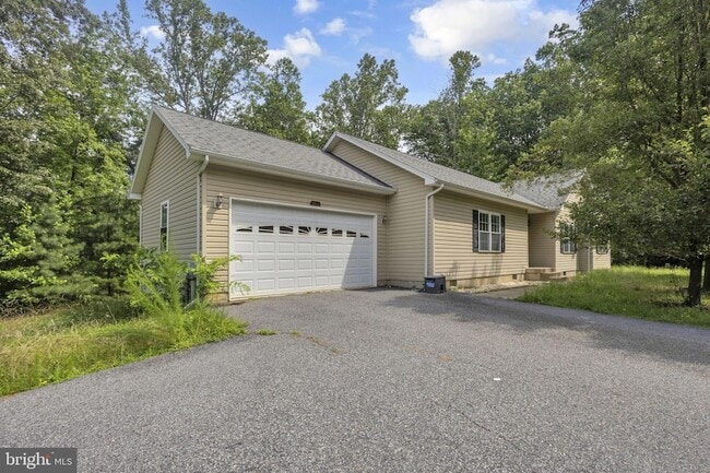 Building Photo - 11489 Lynx Dr