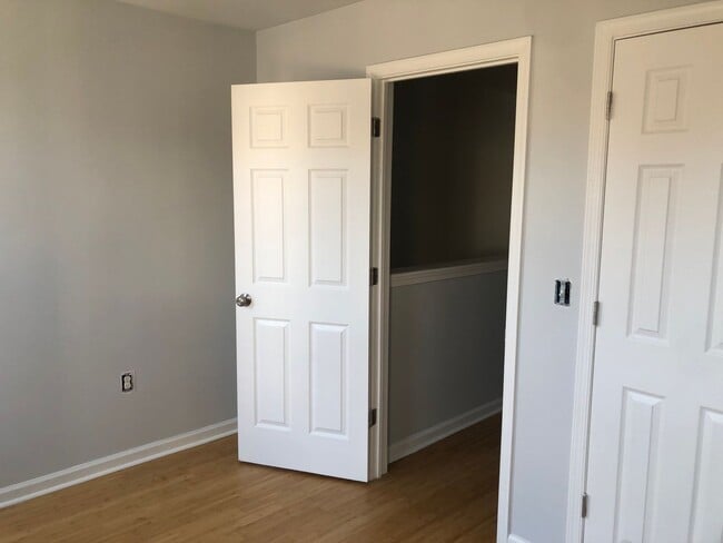 Building Photo - Charming row home in Baltimore City!