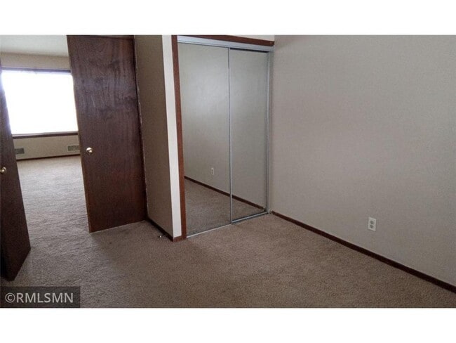 Building Photo - 2323 W Territorial Rd