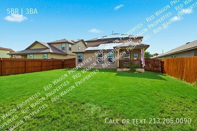Building Photo - 8106 Chestnut Blue