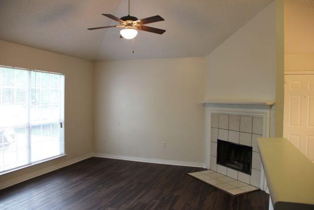 Building Photo - 154 Windsong Pl