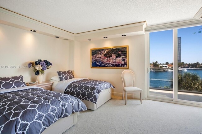 Building Photo - 19707 Turnberry Way