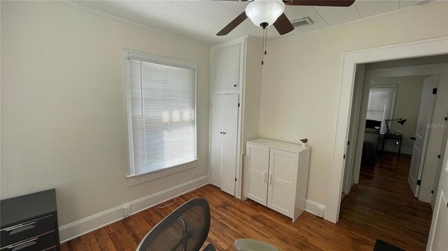 Building Photo - 3503 7th Ave W