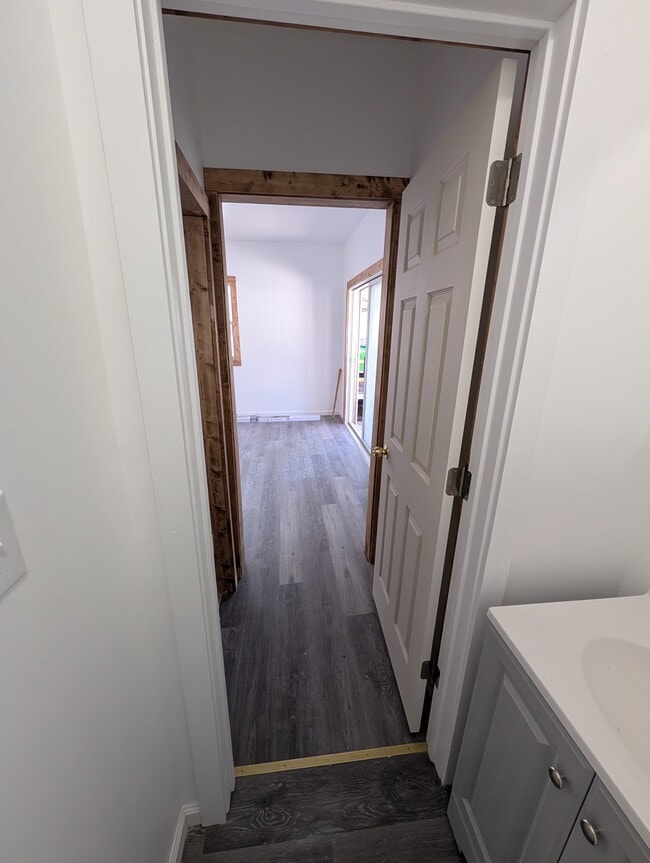 Building Photo - 311 Adams St