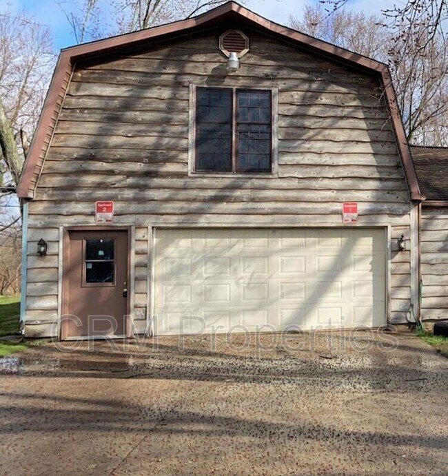Primary Photo - 522 Naphew Ln