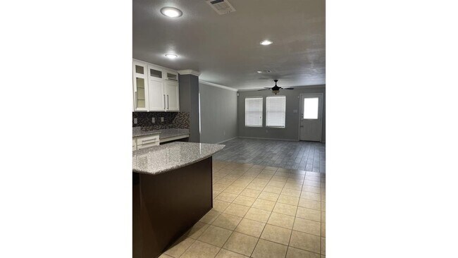 Building Photo - 2624 Grand Gulf Rd