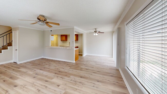 Building Photo - Coming Soon! 2/1.5 bath Condo for rent in ...