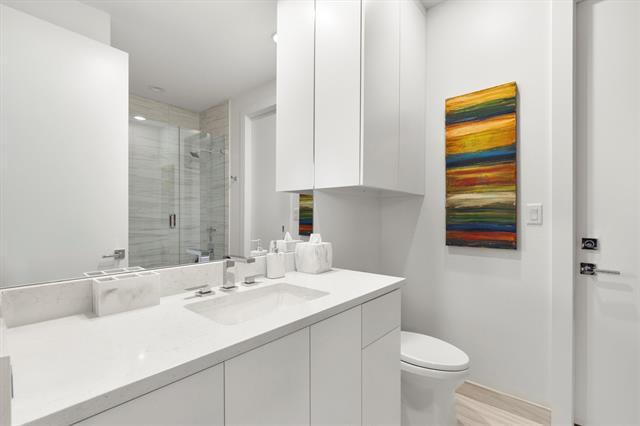 Building Photo - 3771 Almazan Dr