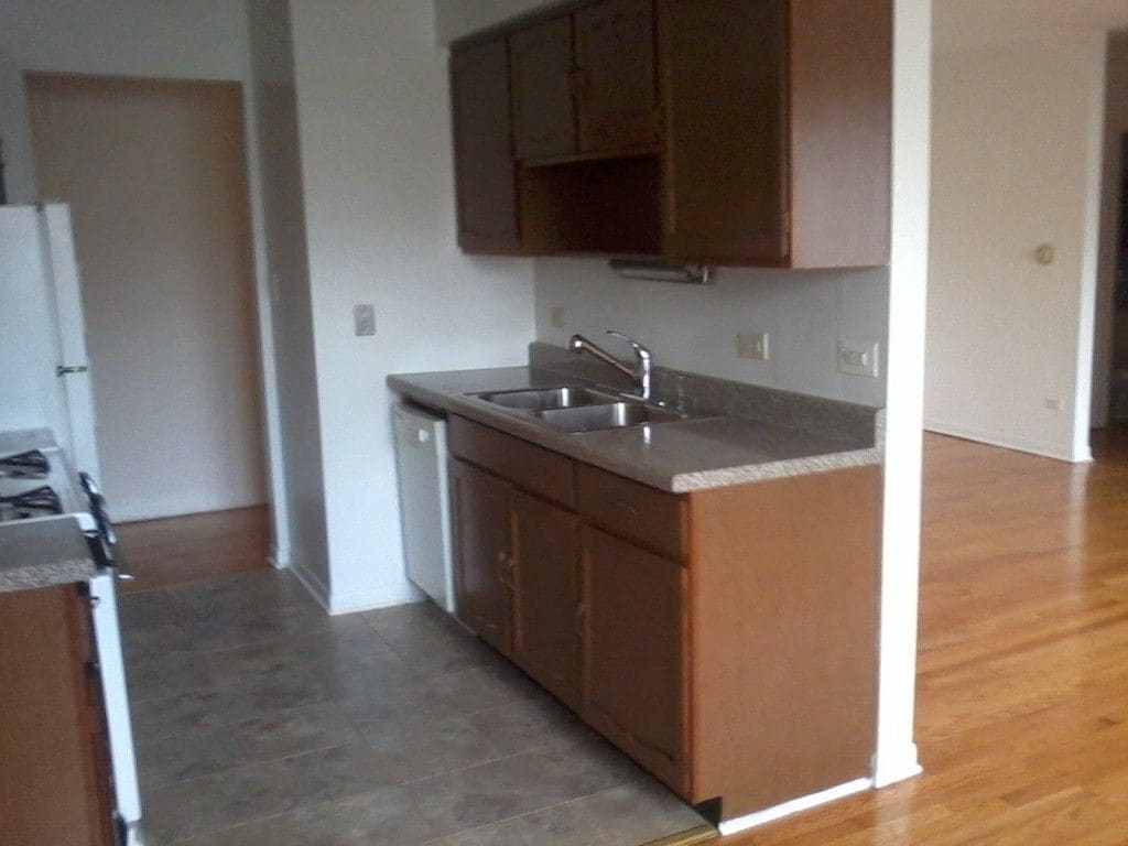 Building Photo - 2426 183rd St