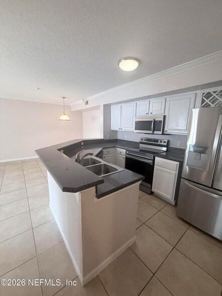 Building Photo - 425 Timberwalk Ct