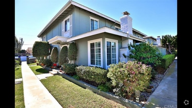 Building Photo - 1845 Anaheim Ave