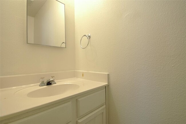 Building Photo - 1107 Thorn Creek Pl