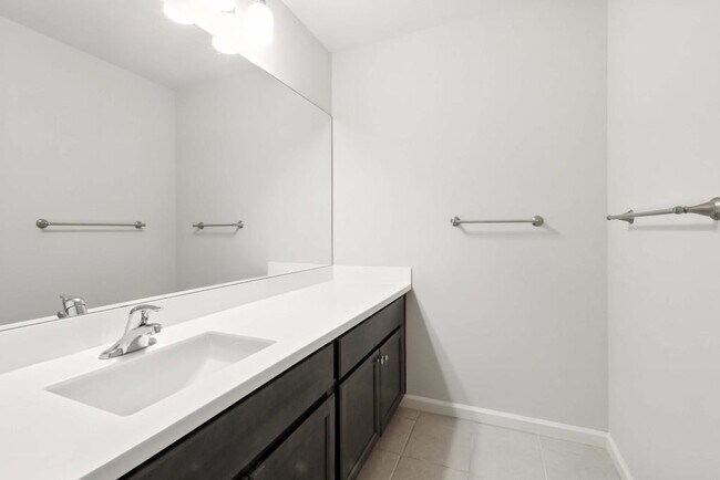 Building Photo - 6215 Vista Crossing Way