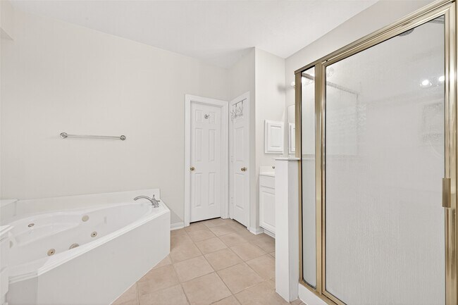 Building Photo - 23734 Indian Hills Way