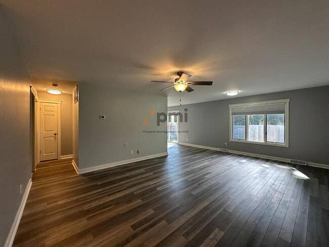Building Photo - 2608 Morningside Dr
