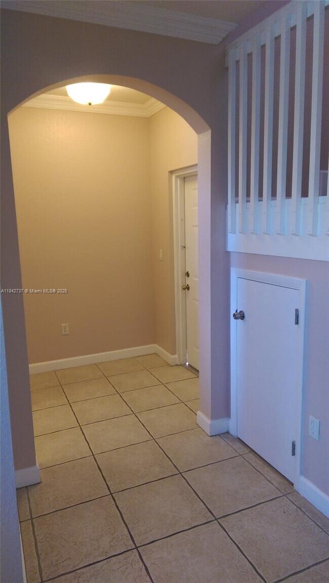Building Photo - 4321 SW 160th Ave