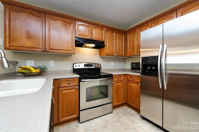 Building Photo - 1537 Tyger Brook Ln
