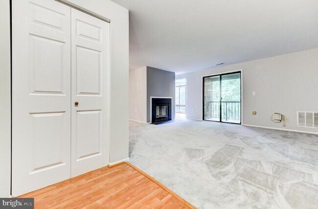 Building Photo - 18110 Chalet Dr