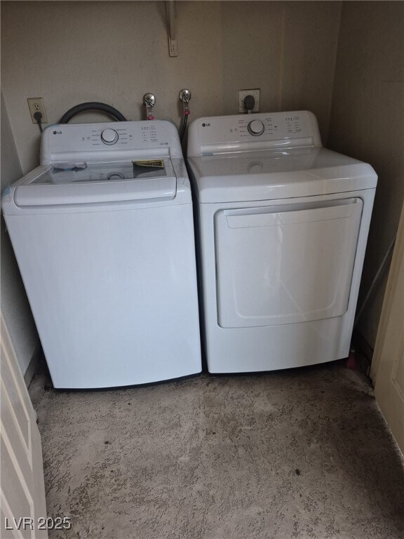 Building Photo - 4390 Sandy River Dr