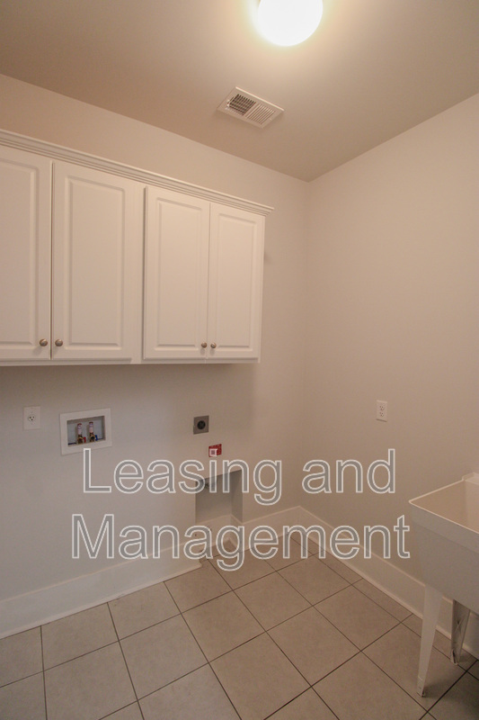 Building Photo - 1129 Bright Ct