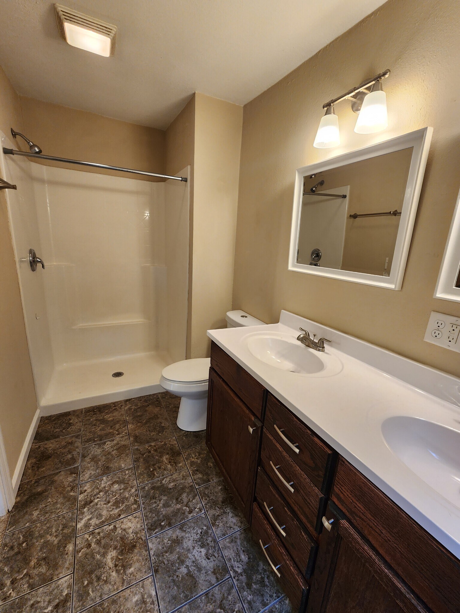 Building Photo - 4207 DuPont St