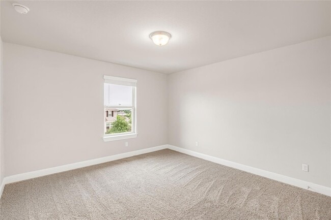 Building Photo - 5300 Cipriano Dr