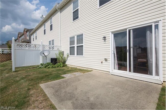 Building Photo - 442 Turner Dr
