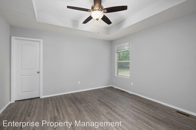 Building Photo - 3 br, 2 bath House - 406 E Stone Creek Rd