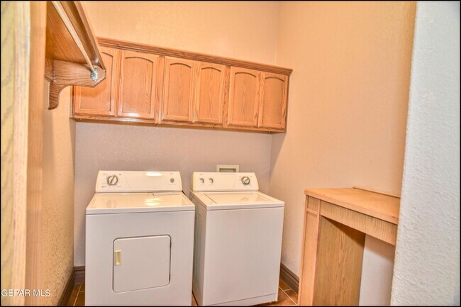 Building Photo - 14420 Misty Point Ct