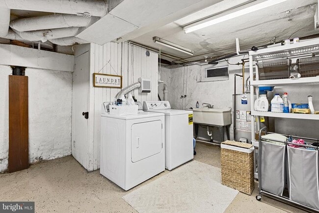 Building Photo - 4407 Whittier Rd