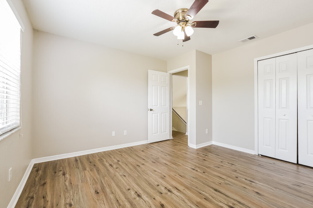 Building Photo - 10051 Sandbar St