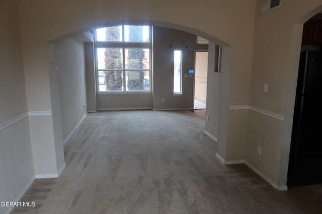 Building Photo - 14233 Smokey Point Dr