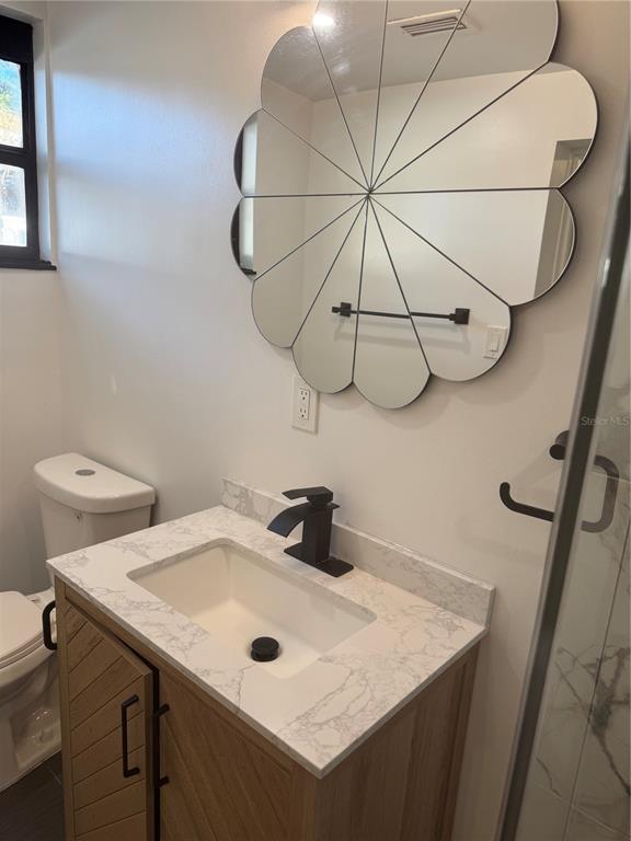 Building Photo - 5617 Gateway Dr