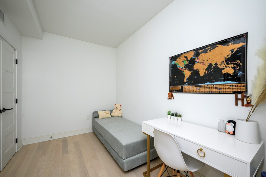 Building Photo - 10 PROVOST St