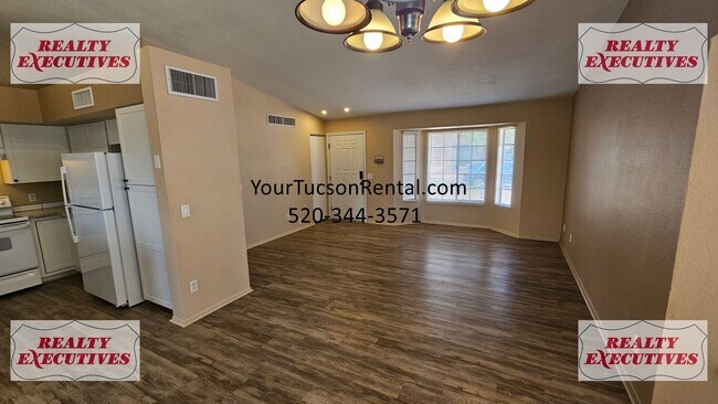 Building Photo - Harrison & Bonanza area - 3/2 with AC