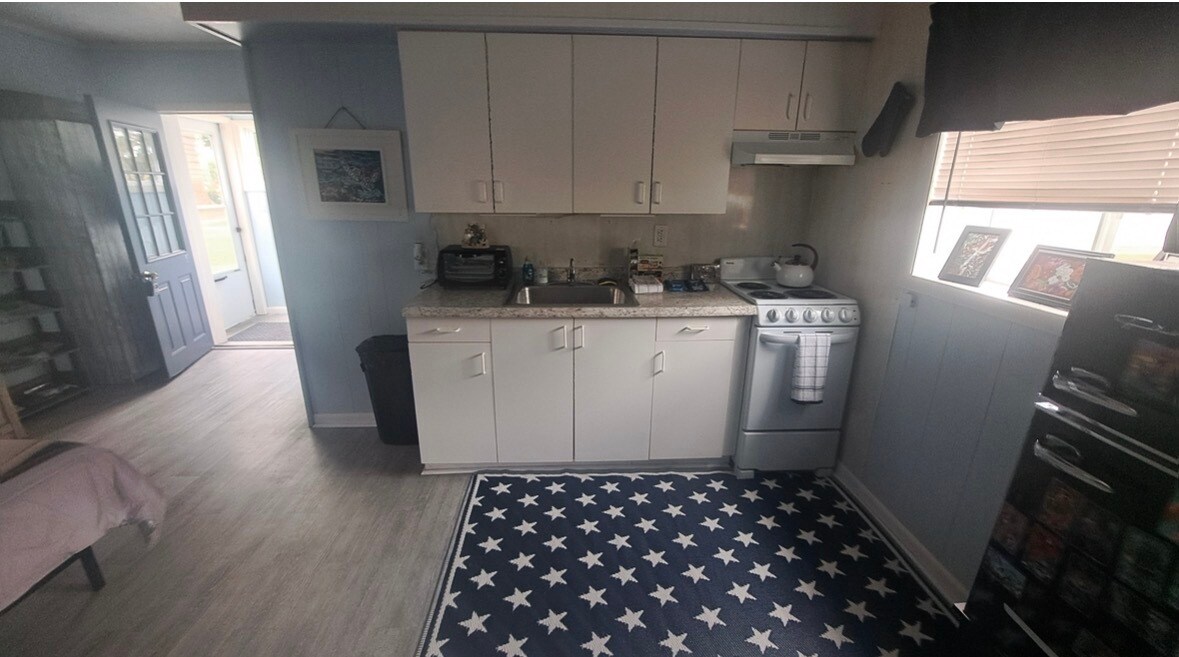 Building Photo - 2315 Martins Point Rd